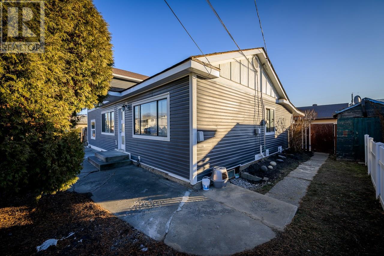 Photo 18 of 230 Fairview Avenue, Kamloops BC