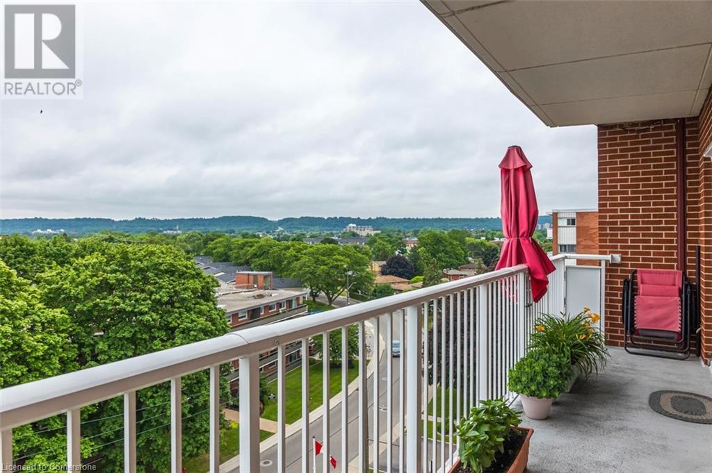 Photo 14 of 8 Woodman Drive S Unit 805, Hamilton ON