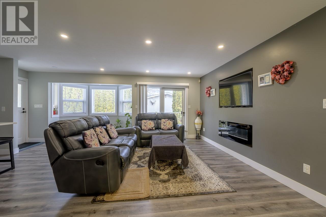 Photo 5 of 131 Fort Avenue, Kamloops BC
