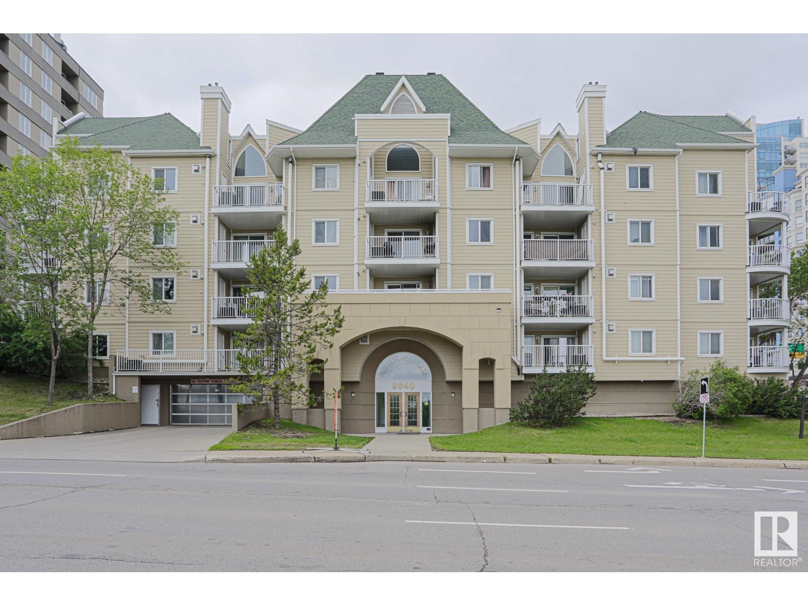 Photo 1 of 206 9640 105 St Nw, Edmonton AB
