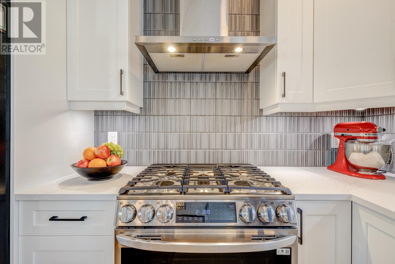 Photo 6 of 2894 Auburn Road, West Kelowna BC