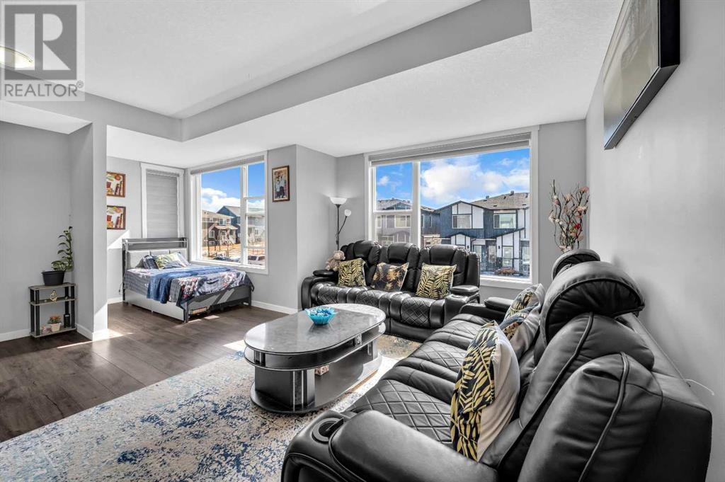 Single Family House for Sale in  Saddlestone Drive NE Saddle Ridge Calgary 