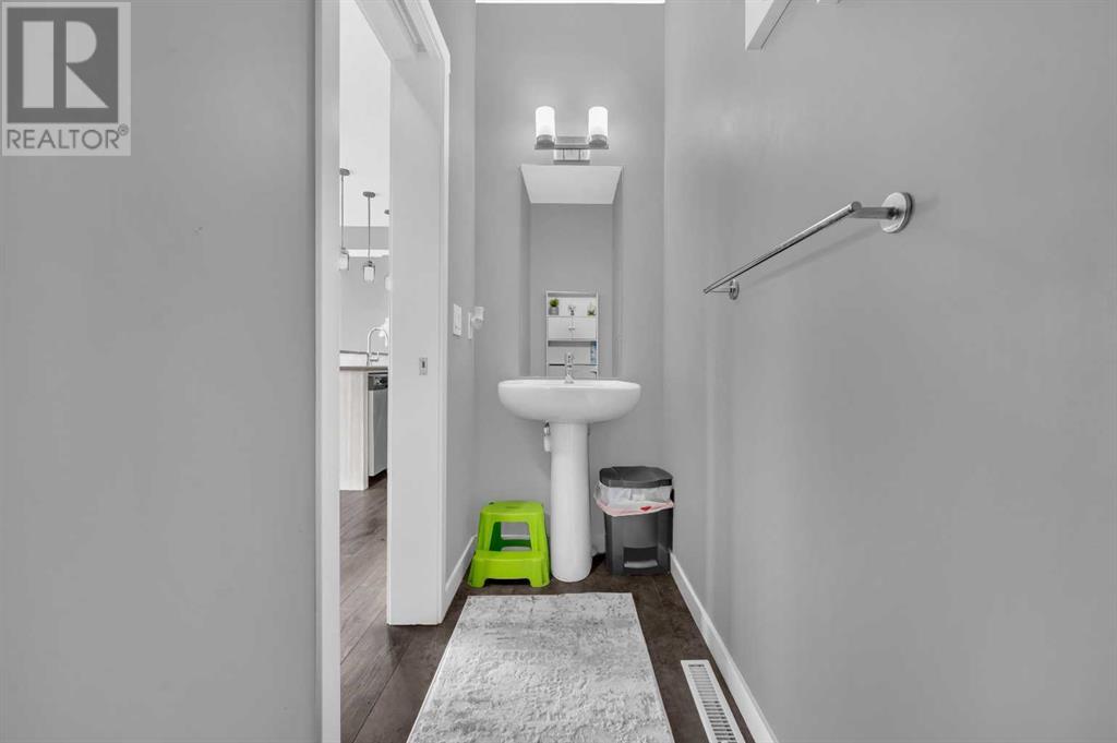 Single Family House for Sale in  Saddlestone Drive NE Saddle Ridge Calgary 