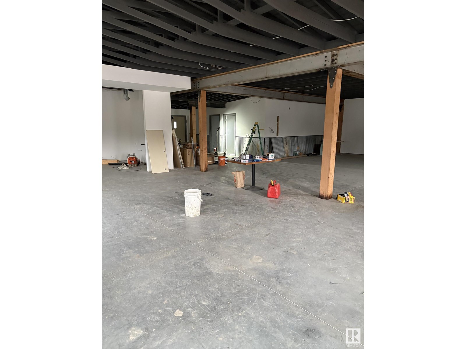 Photo 12 of 4904 50 St, Onoway AB