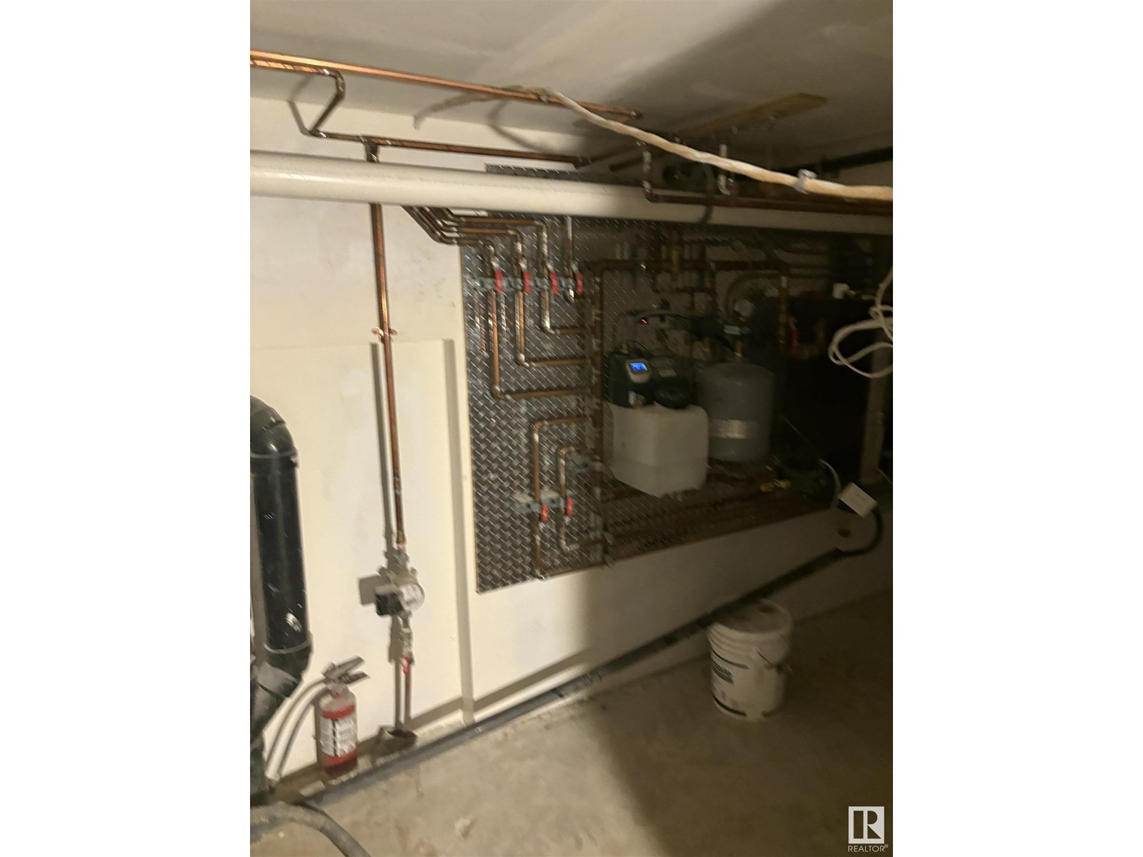 Photo 20 of 4904 50 St, Onoway AB
