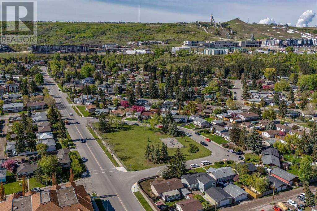 Single Family House Bungalow for Sale in  Bowness Road NW Bowness Calgary 