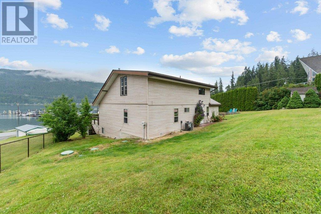 Photo 61 of 2504 Blind Bay Road, Blind Bay BC
