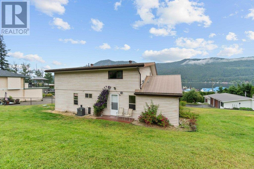 Photo 17 of 2504 Blind Bay Road, Blind Bay BC