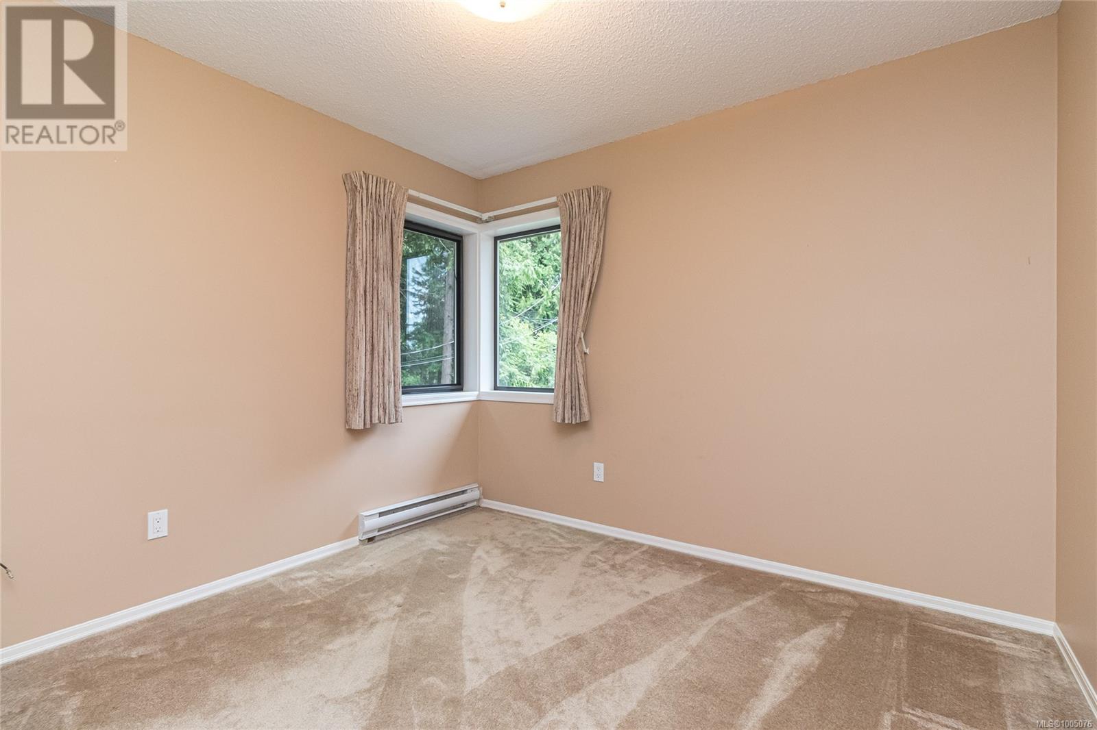 Photo 31 of 2013 Tanlee Cres, Central Saanich BC