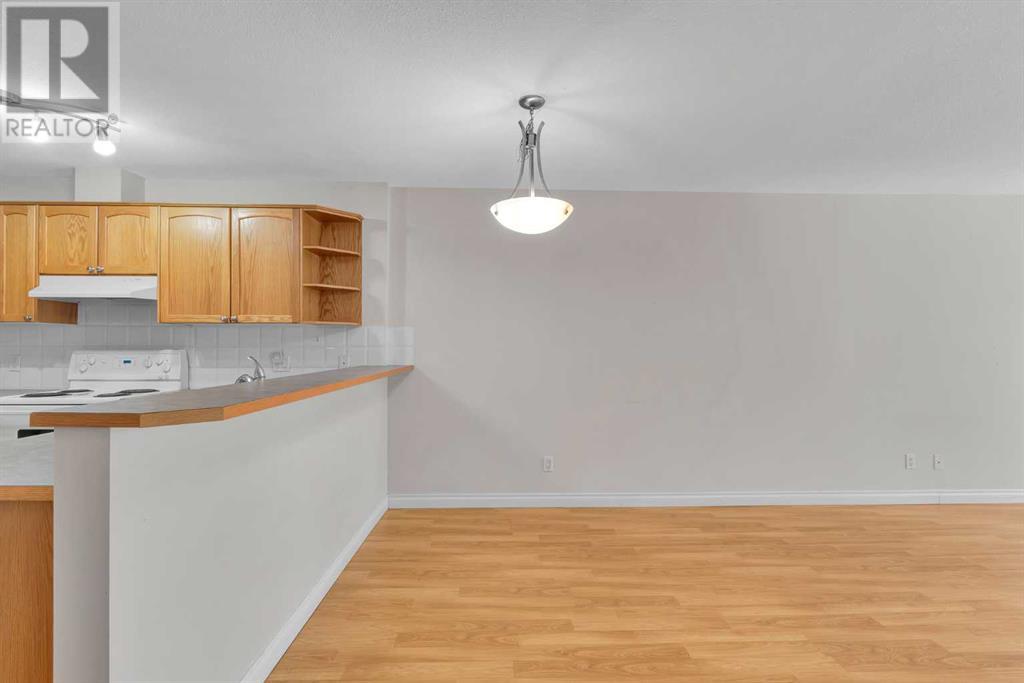 Single Family House for Sale in    Avenue NE Crescent Heights Calgary 