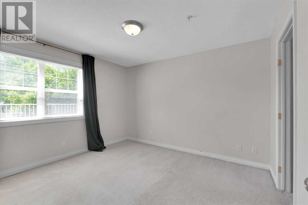 Single Family House for Sale in    Avenue NE Crescent Heights Calgary 