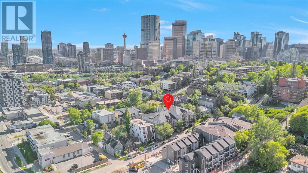 Single Family House for Sale in    Avenue NE Crescent Heights Calgary 