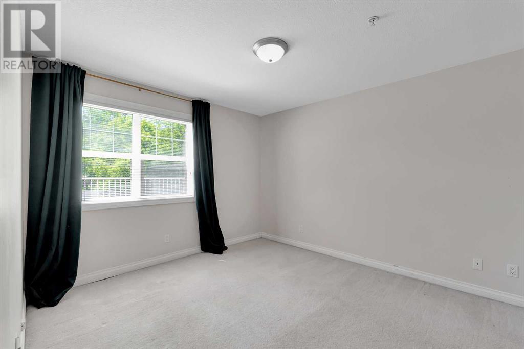 Single Family House for Sale in    Avenue NE Crescent Heights Calgary 