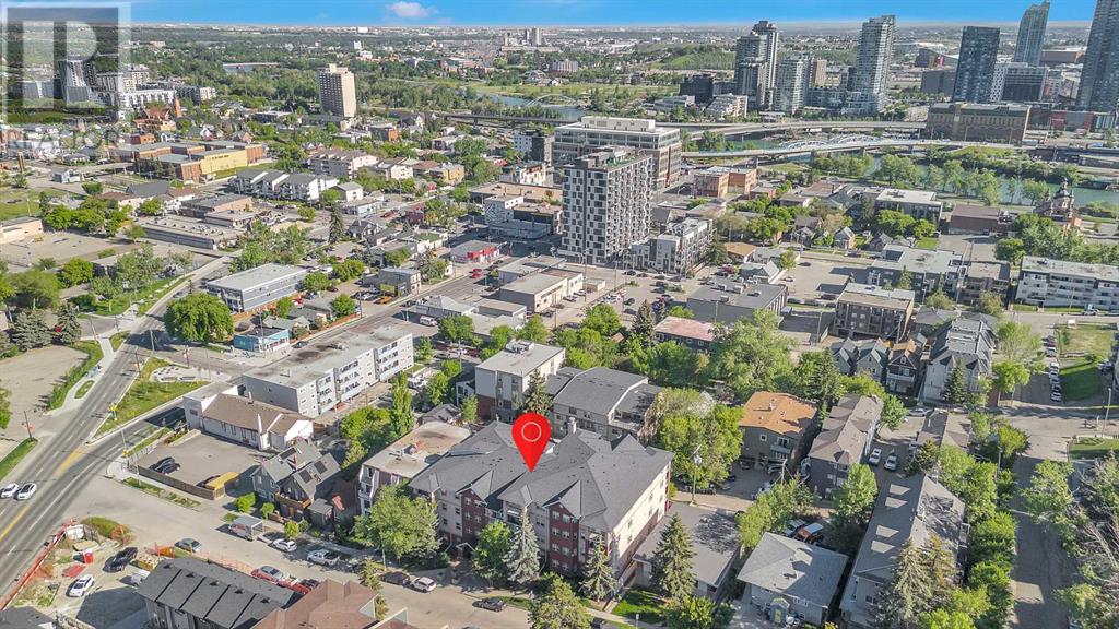 Single Family House for Sale in    Avenue NE Crescent Heights Calgary 