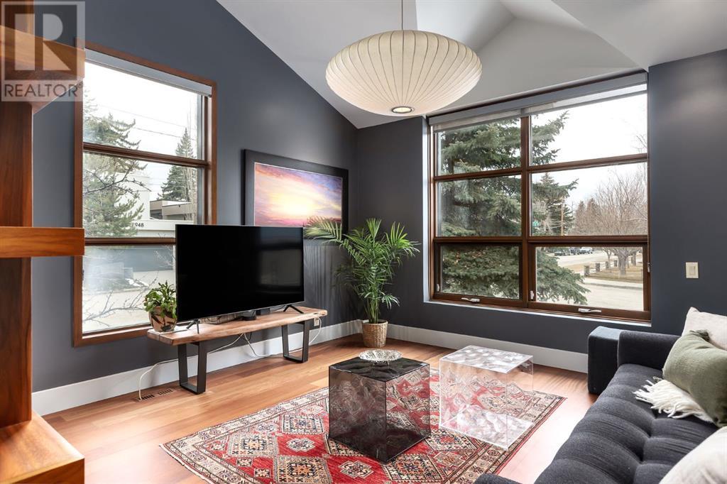Single Family House for Sale in  Rideau Road SW Rideau Park Calgary 