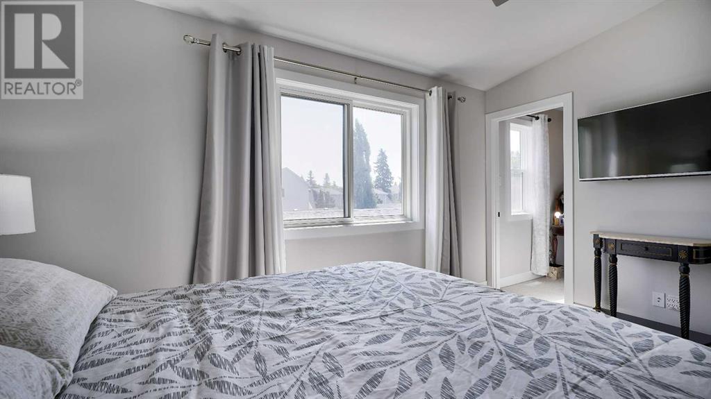 Single Family House for Sale in  Amiens Crescent SW Garrison Woods Calgary 