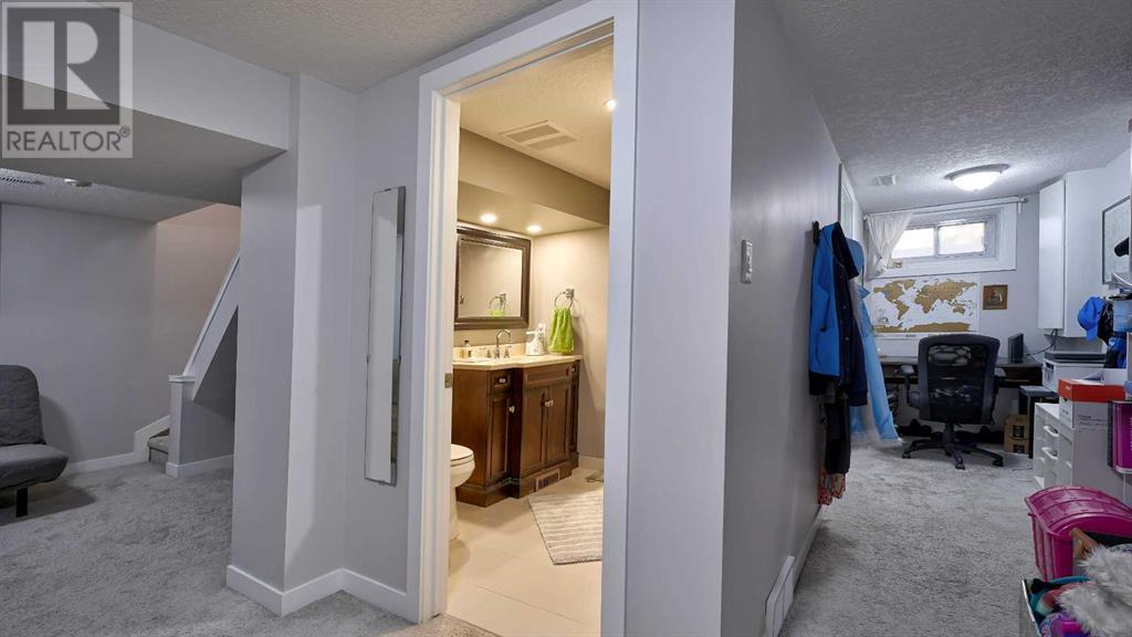 Single Family House for Sale in  Amiens Crescent SW Garrison Woods Calgary 