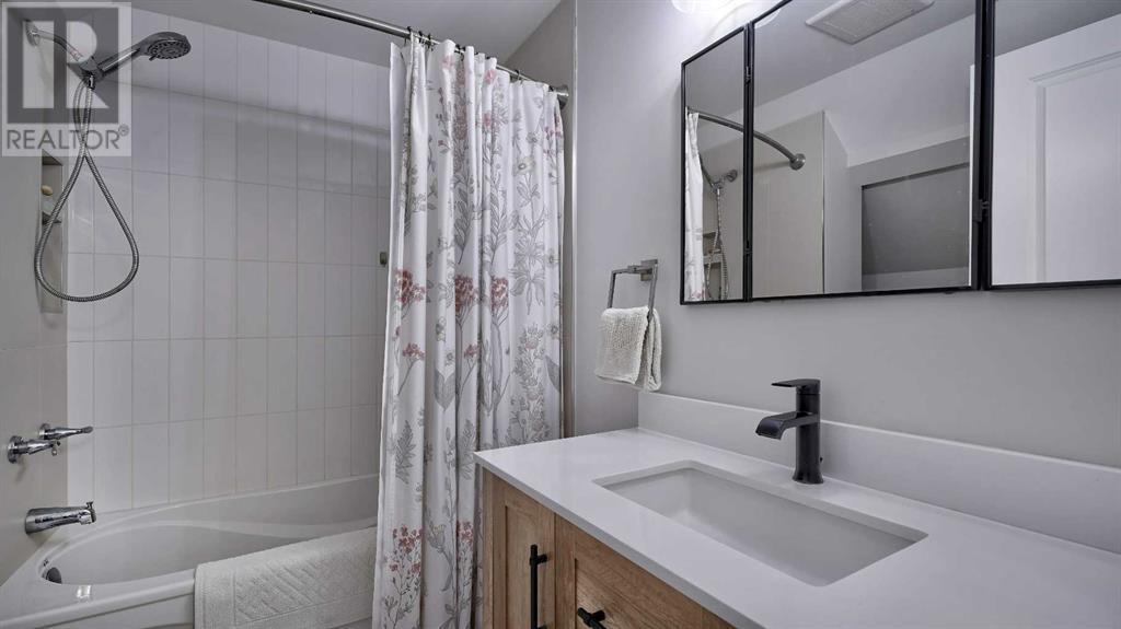 Single Family House for Sale in  Amiens Crescent SW Garrison Woods Calgary 