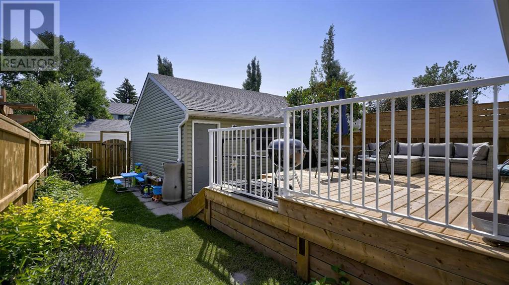 Single Family House for Sale in  Amiens Crescent SW Garrison Woods Calgary 
