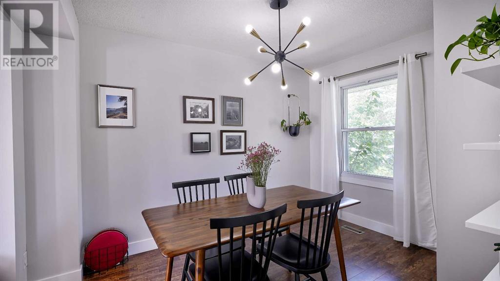 Single Family House for Sale in  Amiens Crescent SW Garrison Woods Calgary 