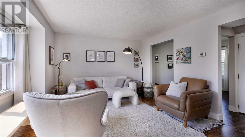 Single Family House for Sale in  Amiens Crescent SW Garrison Woods Calgary 