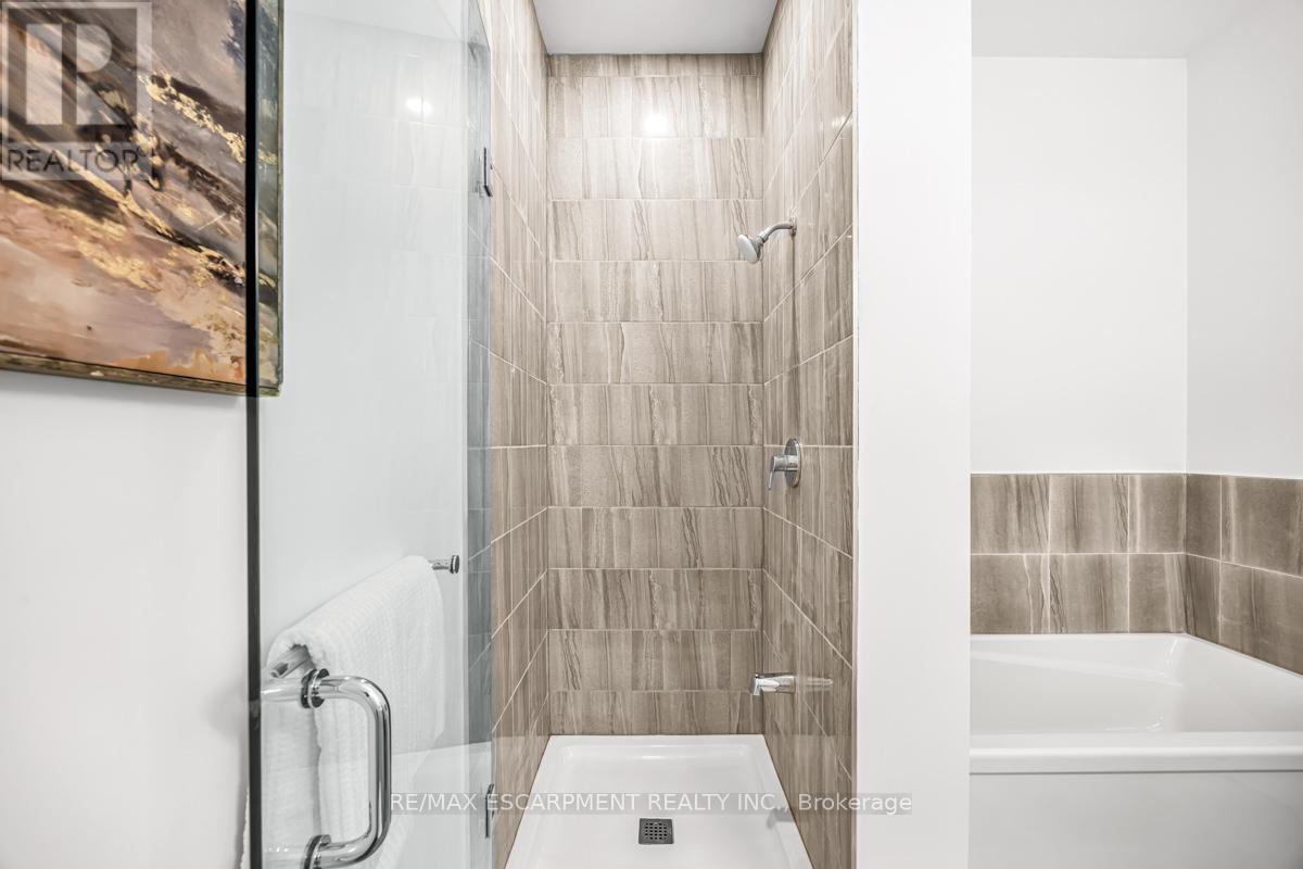 Photo 21 of 407 7549 A Kalar Road, Niagara Falls ON