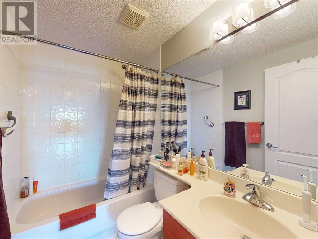 Single Family House Bungalow for Sale in  Kincora Terrace NW Kincora Calgary 