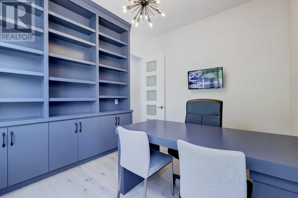 Single Family House for Sale in   Avenue NW Montgomery Calgary 