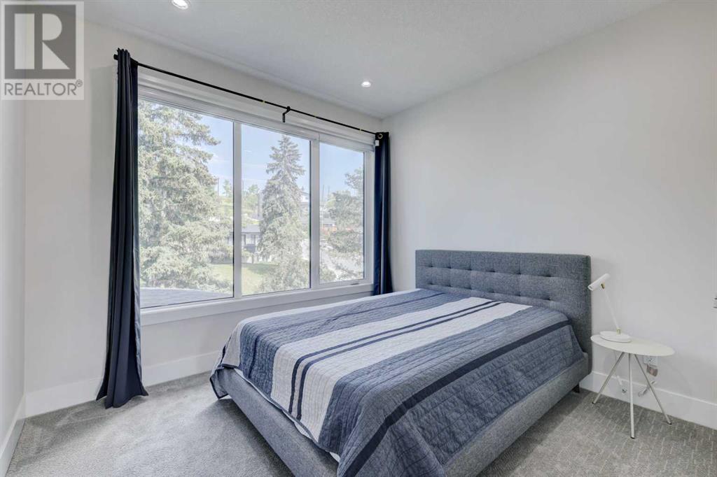 Single Family House for Sale in   Avenue NW Montgomery Calgary 