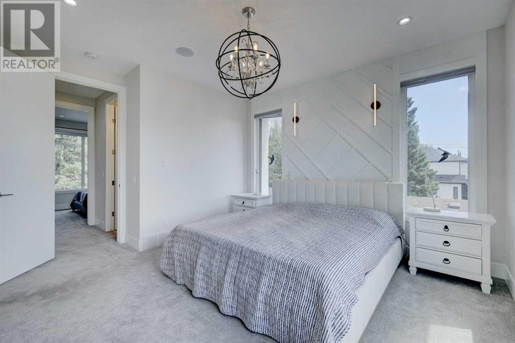 Single Family House for Sale in   Avenue NW Montgomery Calgary 
