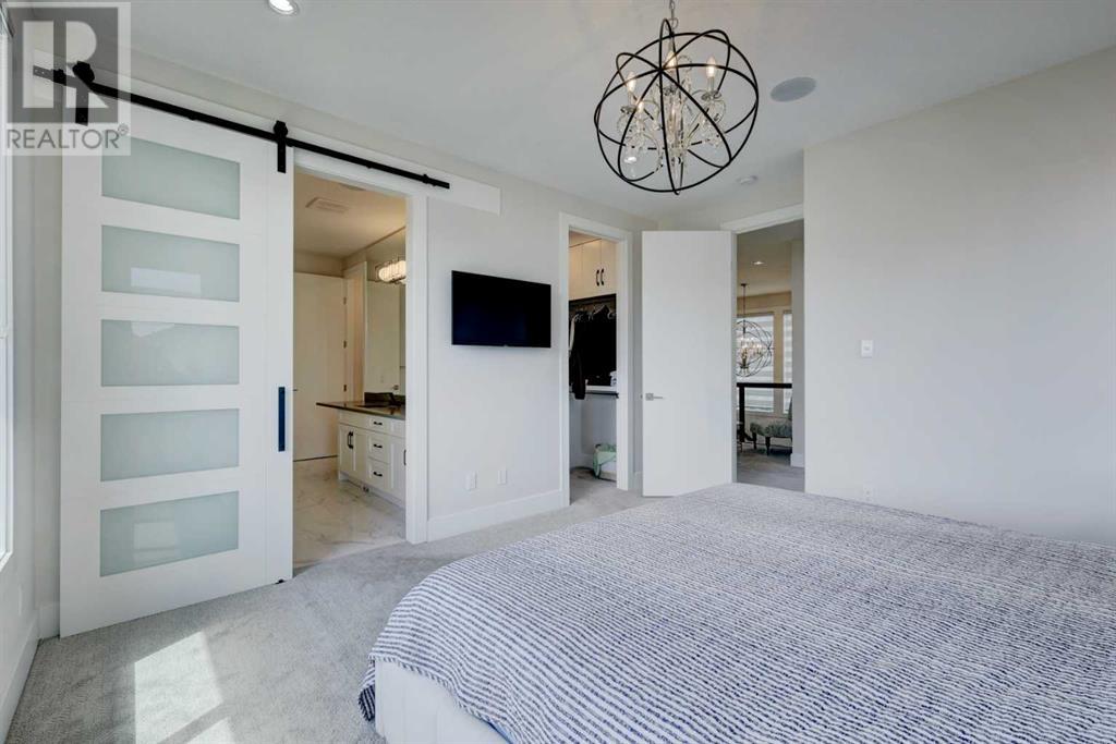 Single Family House for Sale in   Avenue NW Montgomery Calgary 