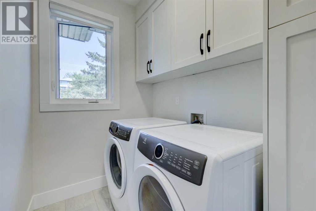 Single Family House for Sale in   Avenue NW Montgomery Calgary 