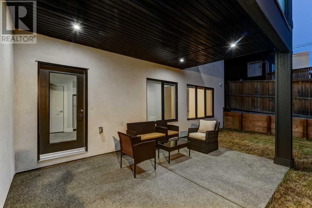 Single Family House for Sale in   Avenue NW Montgomery Calgary 