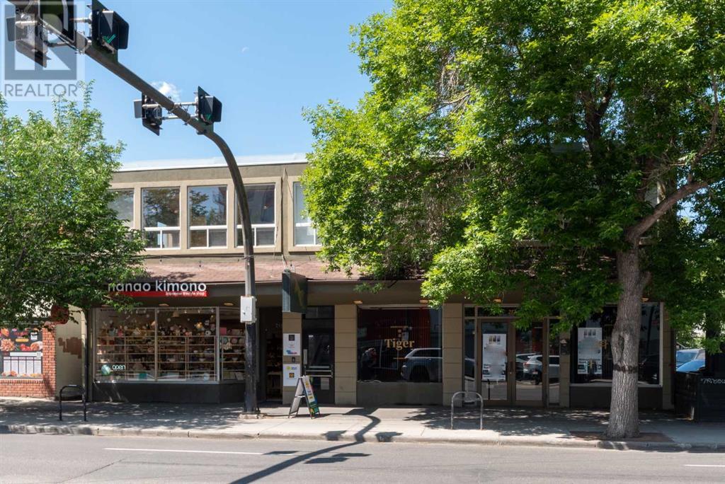 4, 215A 10 Street NW, Calgary, Alberta
