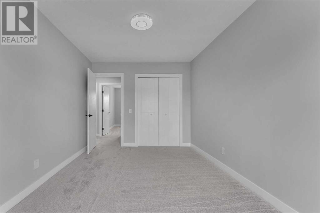 Single Family House for Sale in   Pensacola Crescent SE Penbrooke Meadows Calgary 