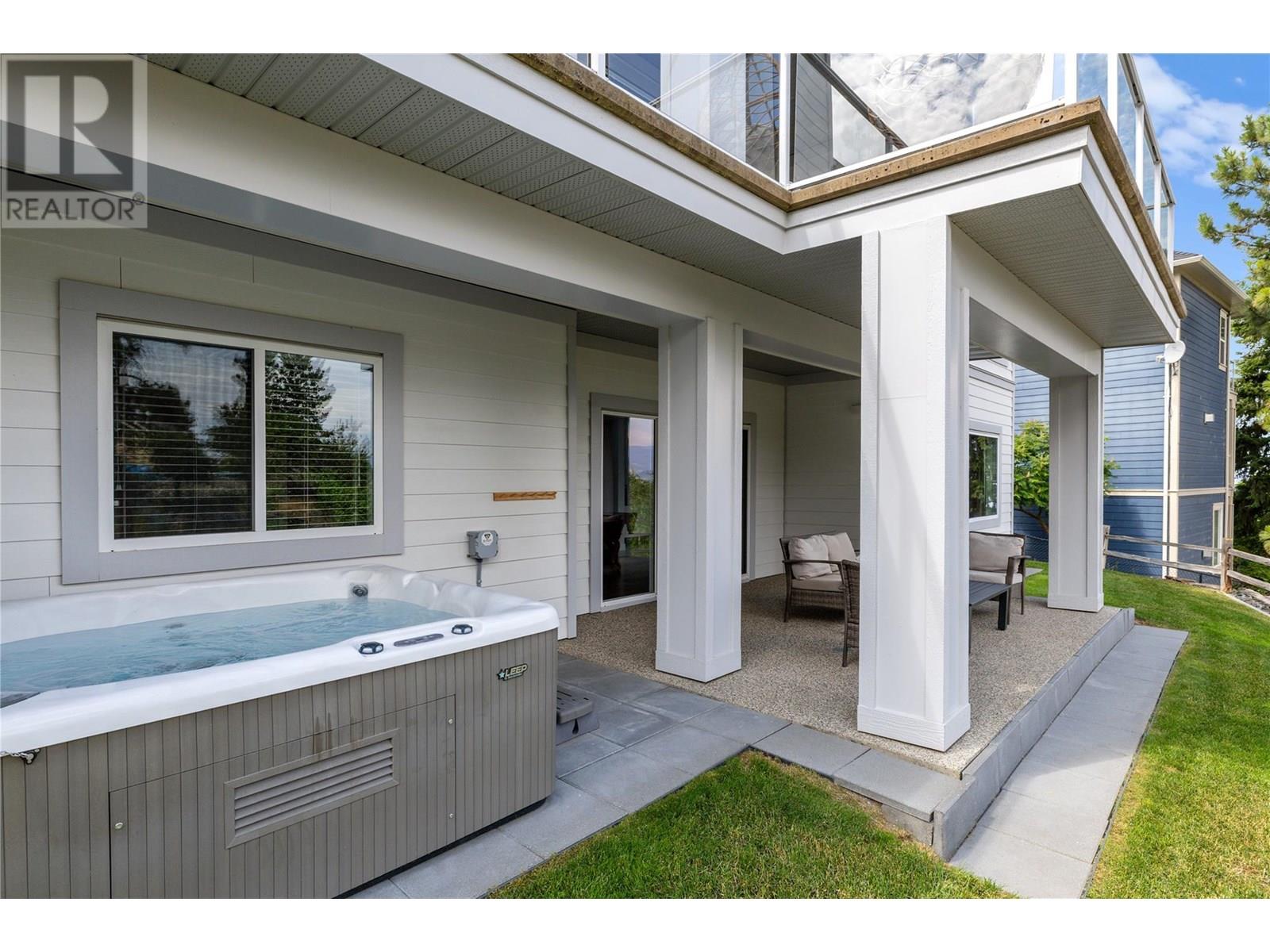  404 Quilchena Crescent, Kelowna