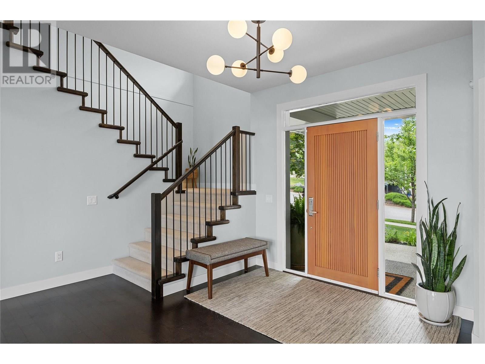  404 Quilchena Crescent, Kelowna