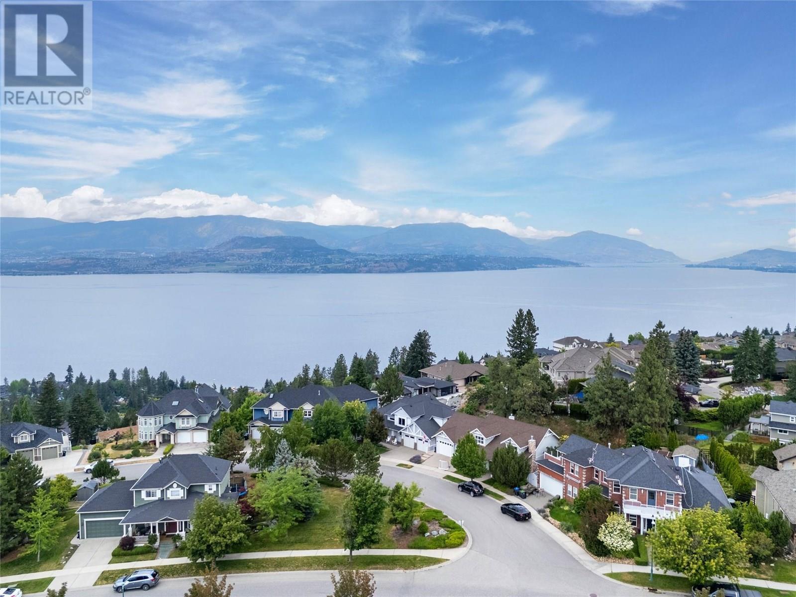  404 Quilchena Crescent, Kelowna