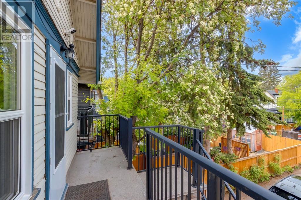 Single Family House for Sale in   Avenue SW Cliff Bungalow Calgary 