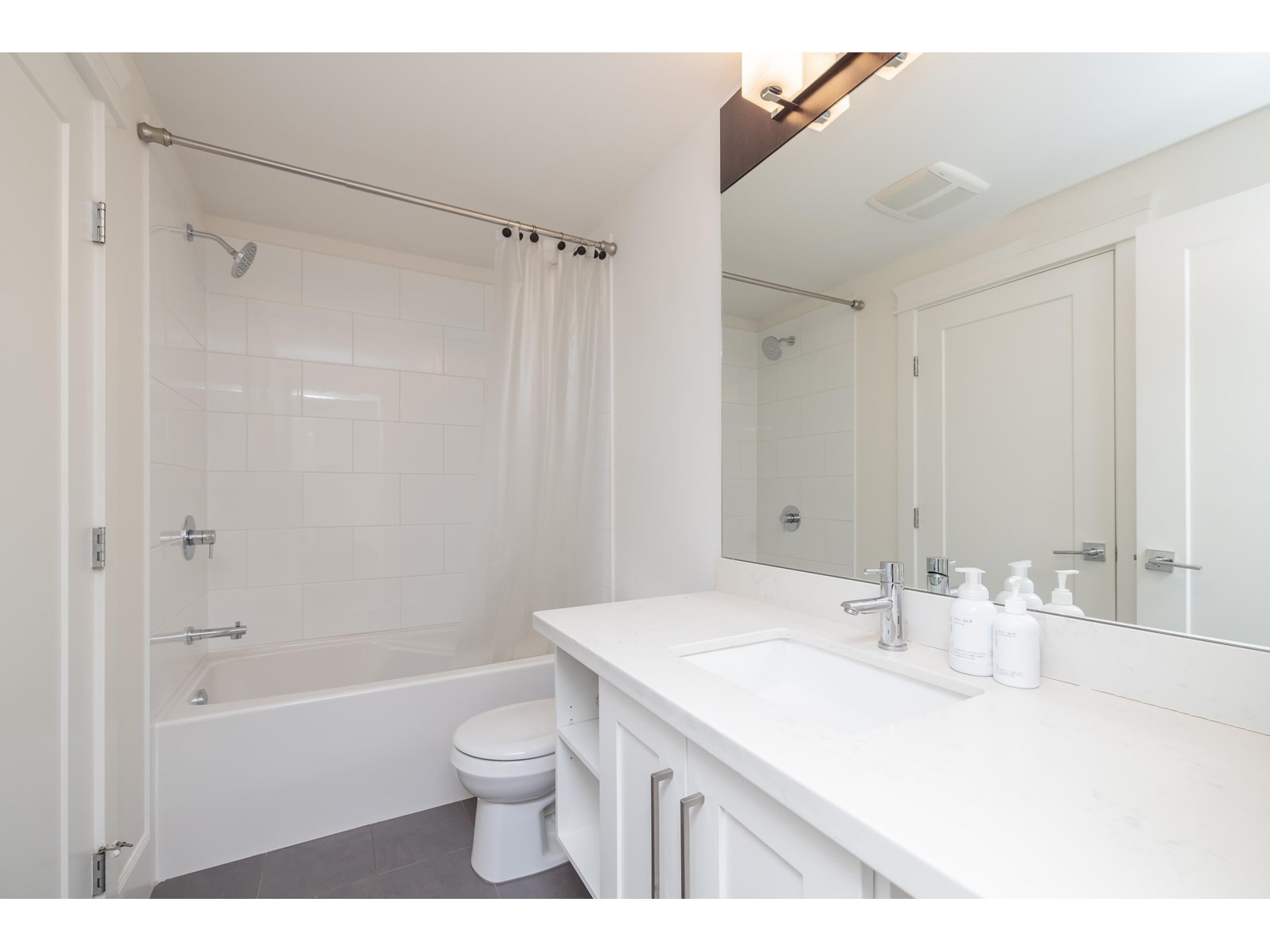 Photo 33 of 7 24455 61 Avenue, Langley BC