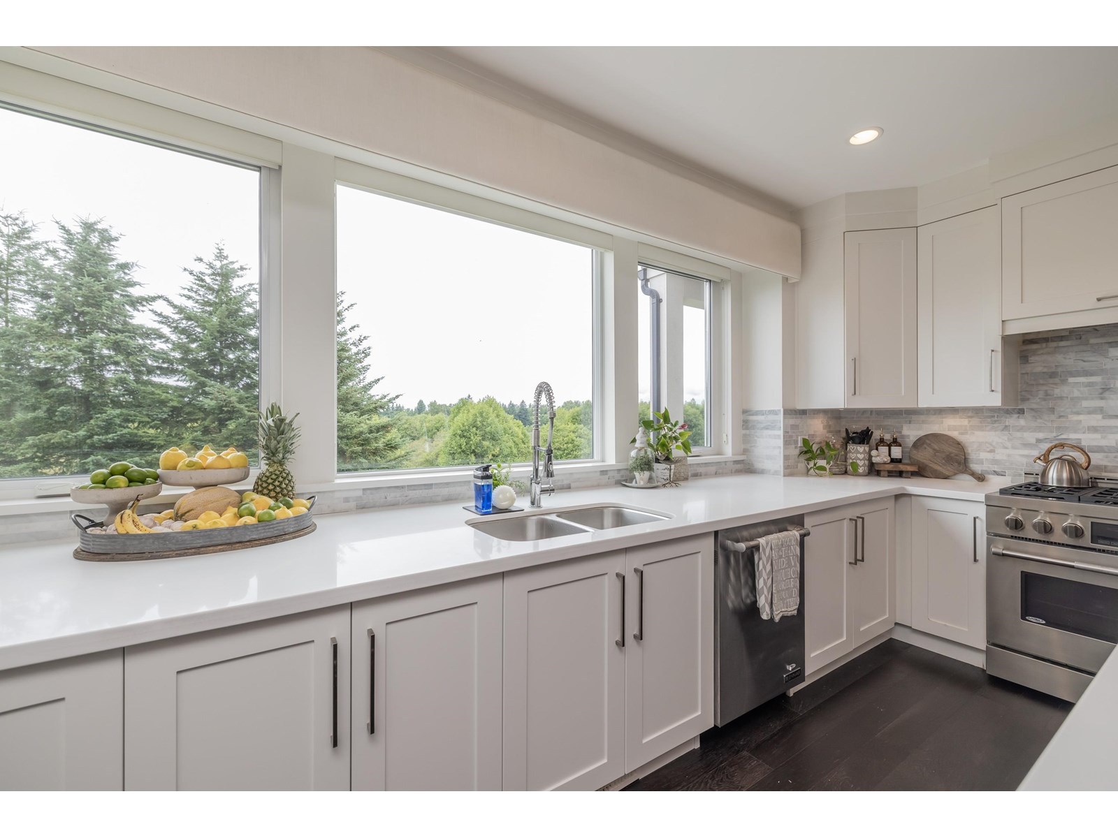 Photo 10 of 7 24455 61 Avenue, Langley BC