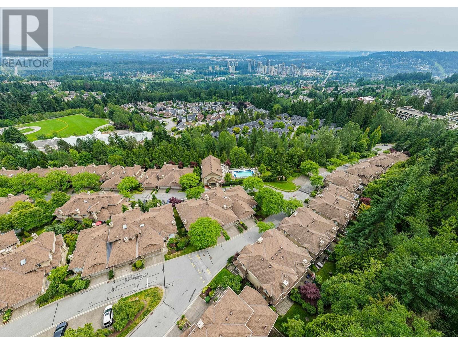 Photo 38 of 32 2979 Panorama Drive, Coquitlam BC
