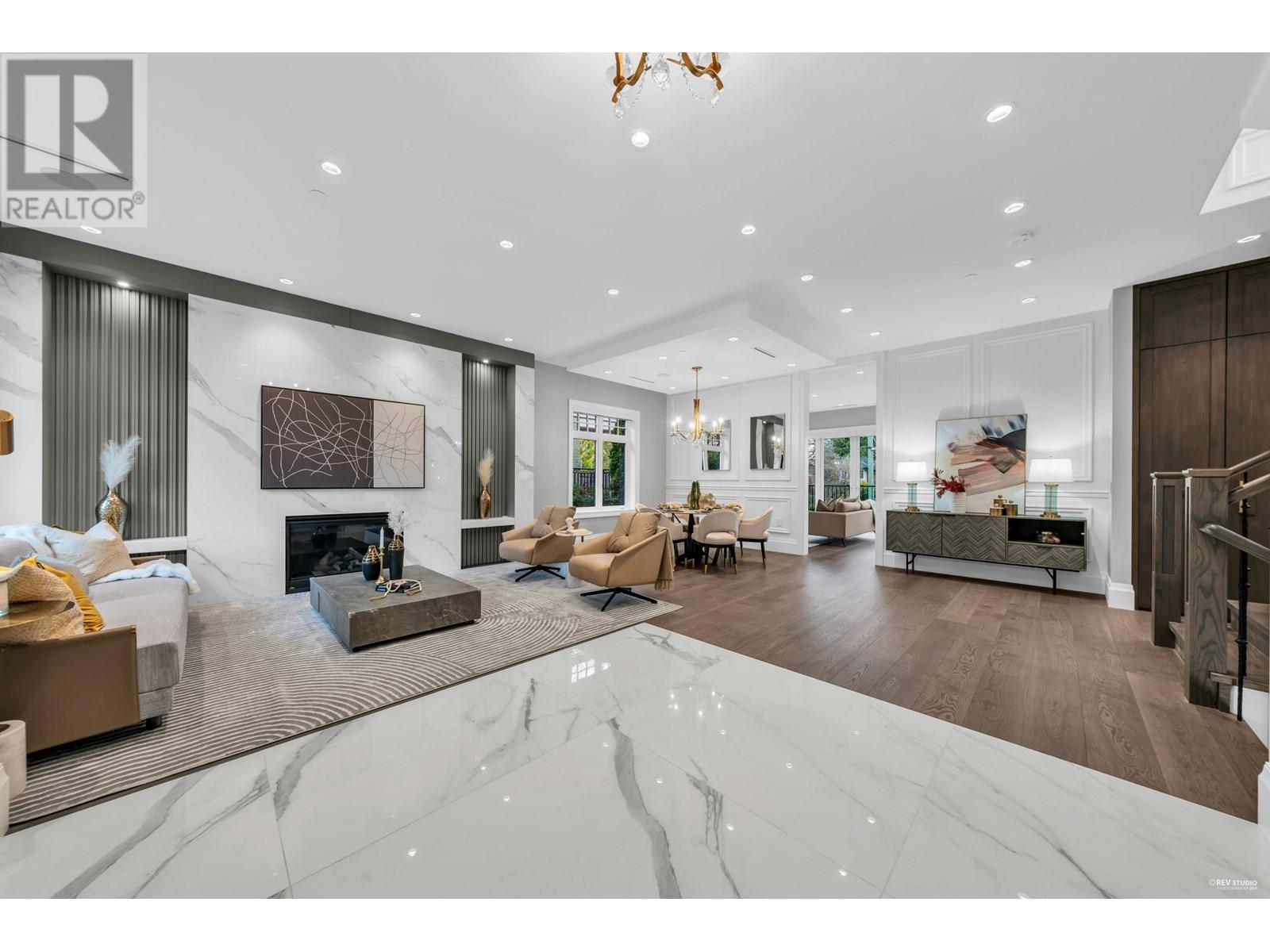 Photo 5 of 3070 W 44th Avenue, Vancouver BC