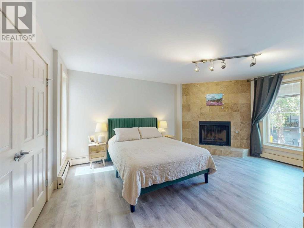 Single Family House for Sale in    Avenue NE Crescent Heights Calgary 