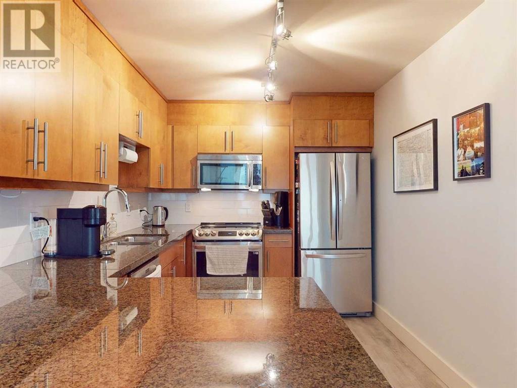 Single Family House for Sale in    Avenue NE Crescent Heights Calgary 