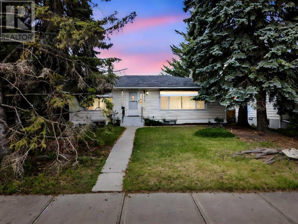 Single Family House Bungalow for Sale in   Avenue NW West Hillhurst Calgary 