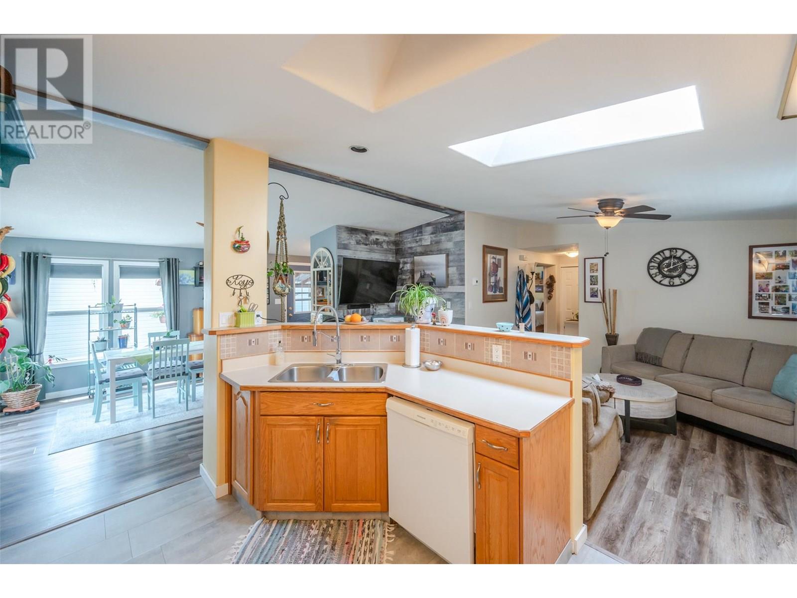 4505 McLean Creek Road Unit# F6, Okanagan Falls