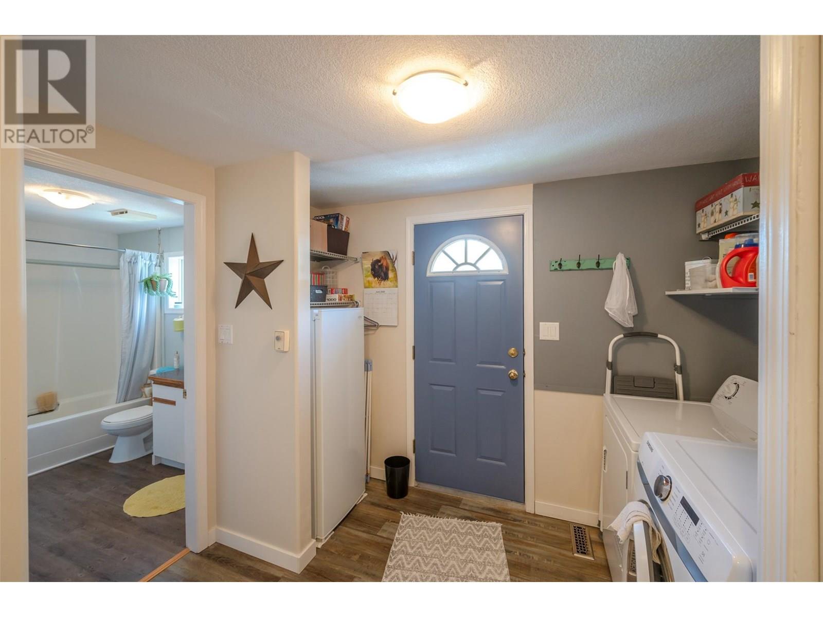 4505 McLean Creek Road Unit# F6, Okanagan Falls