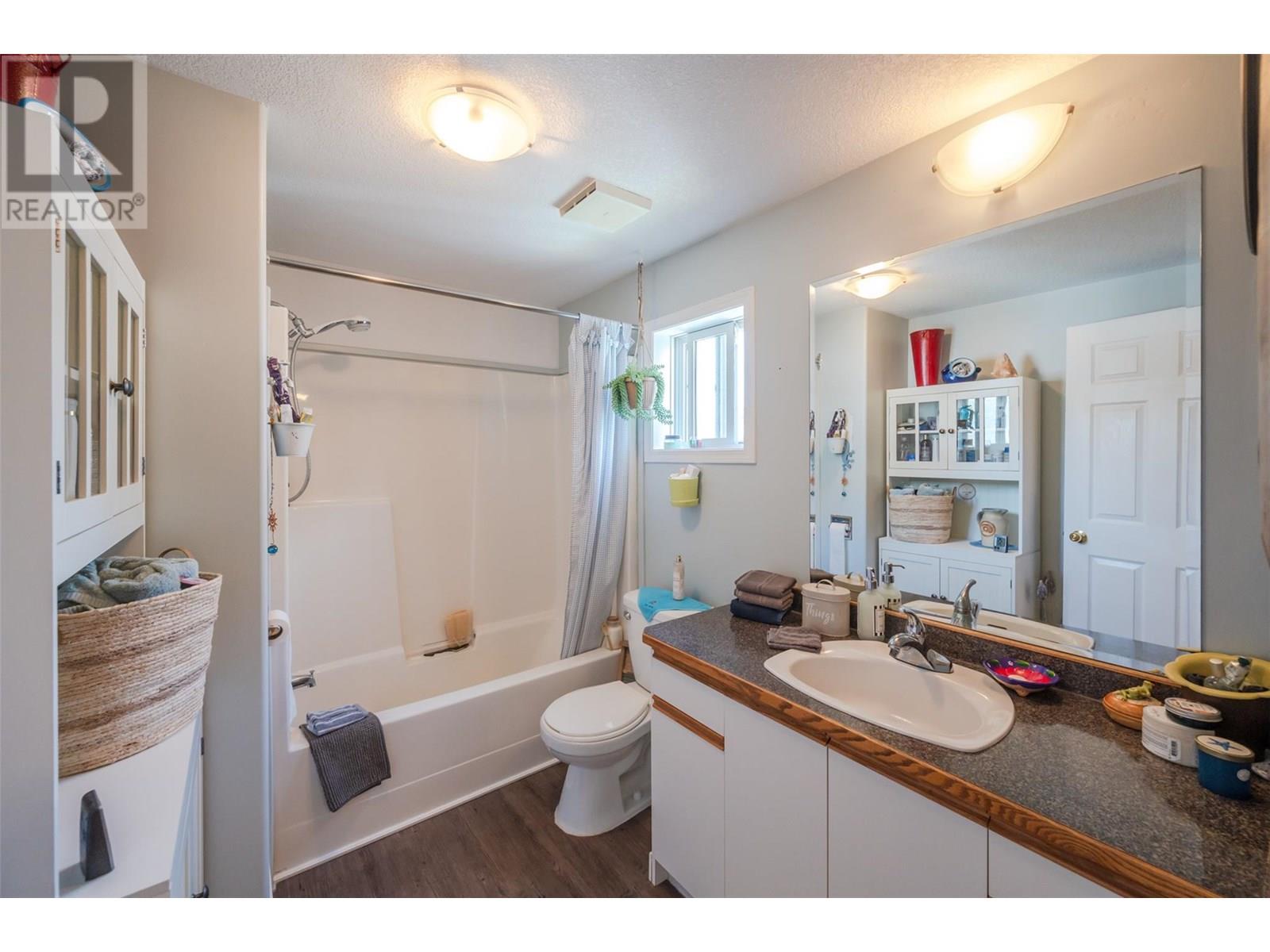 4505 McLean Creek Road Unit# F6, Okanagan Falls
