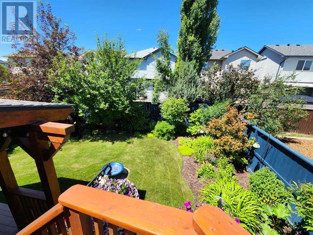 Single Family House Bi-level for Sale in  Covepark Close NE Coventry Hills Calgary 
